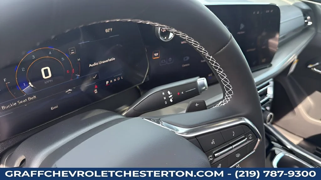 New 2026 Summit White Chevrolet LT image 31