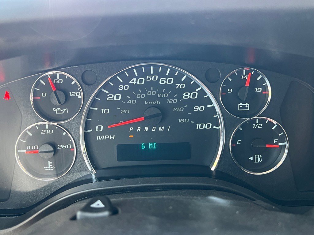 2025 GMC Savana Cargo Work Van - Photo 11