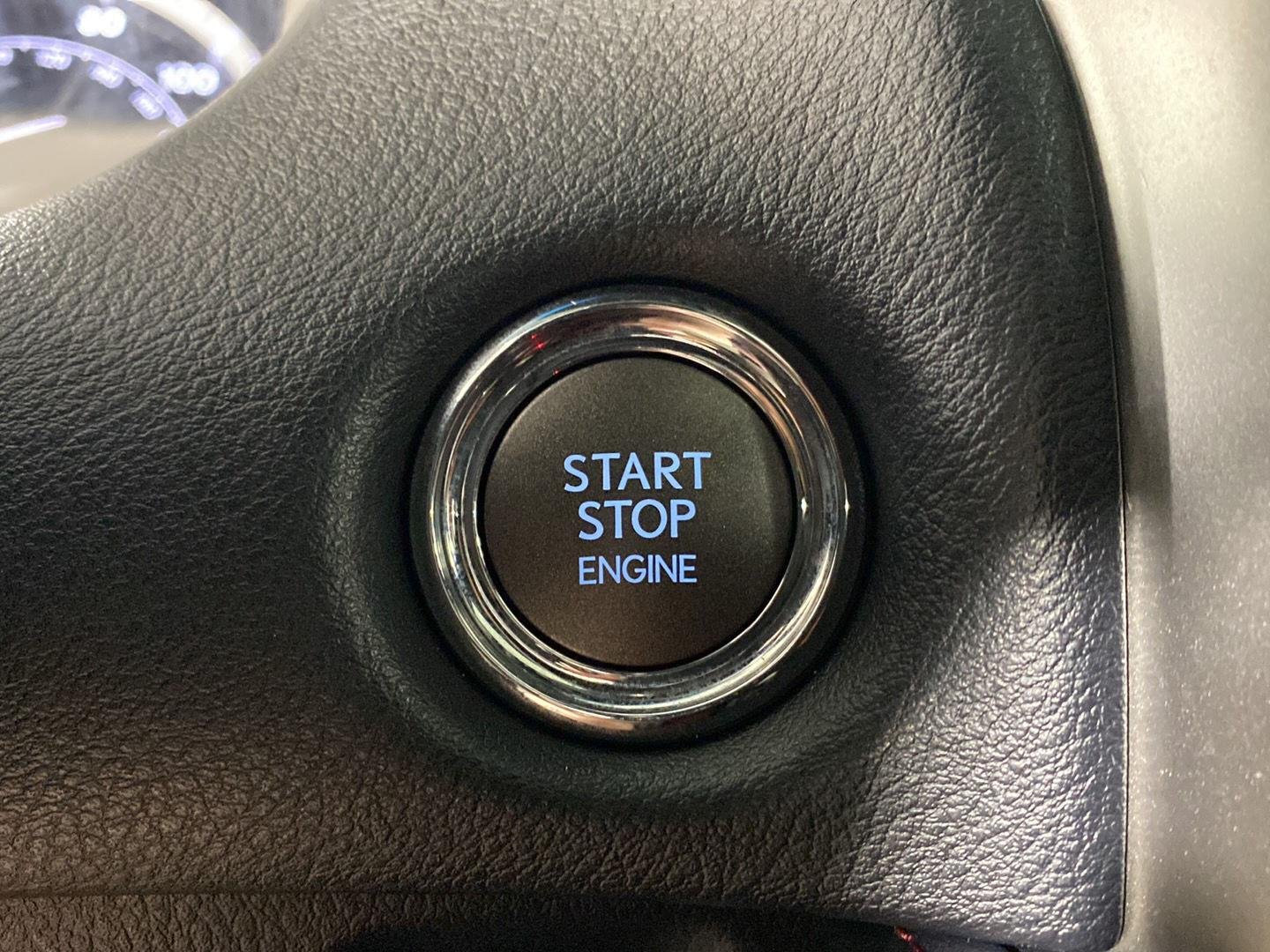 Used 2023 Eminent White Pearl Lexus GX 460 Premium image 18