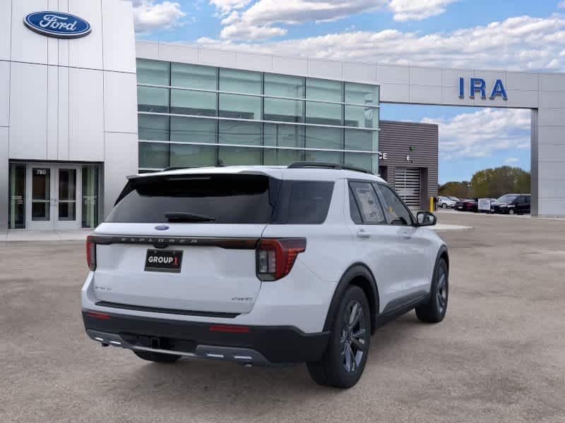 New 2026 Space White Metallic Ford Active image 8