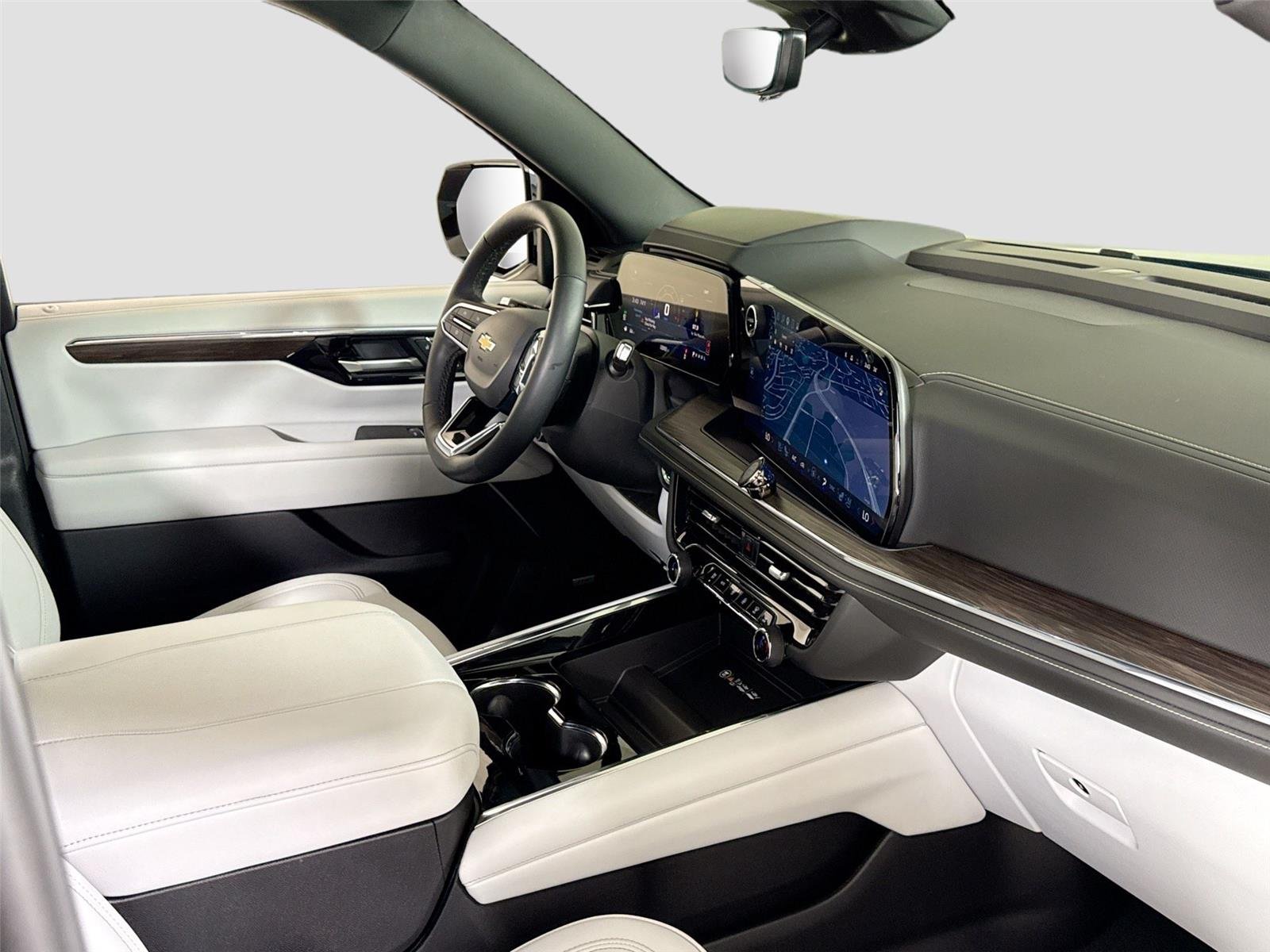 Used 2025 Lakeshore Blue Metallic Chevrolet Premier image 38
