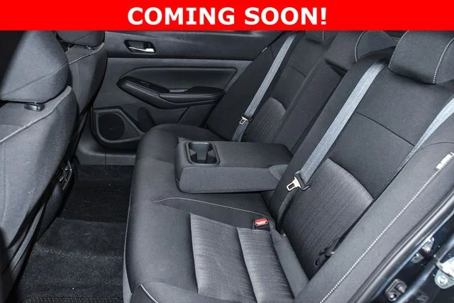 Used 2022 Blue Nissan 2.5 SV image 18