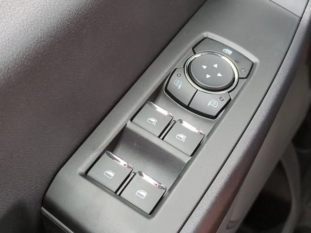 New 2026 Oxford White Ford F-250® XL image 22