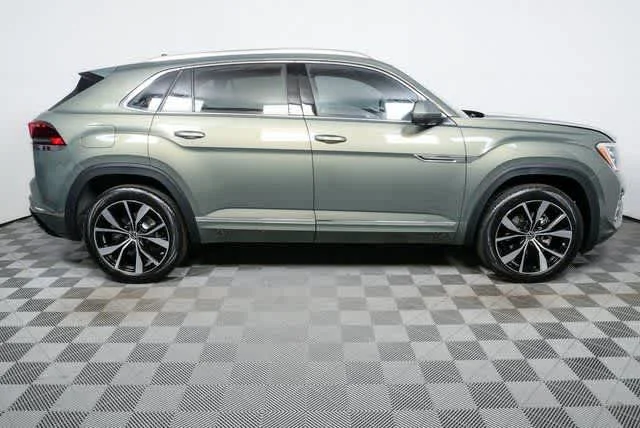 2026 Volkswagen Atlas Cross Sport SEL Premium R-LINE - Photo 25