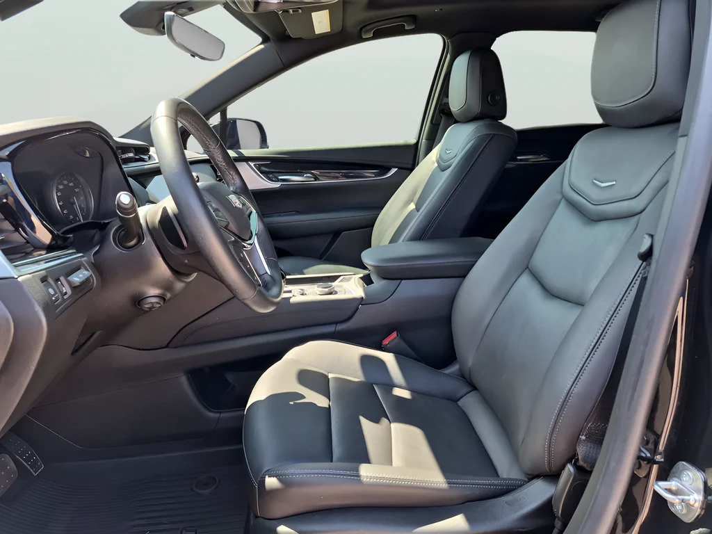 Used 2021 Black Cadillac Premium Luxury image 27