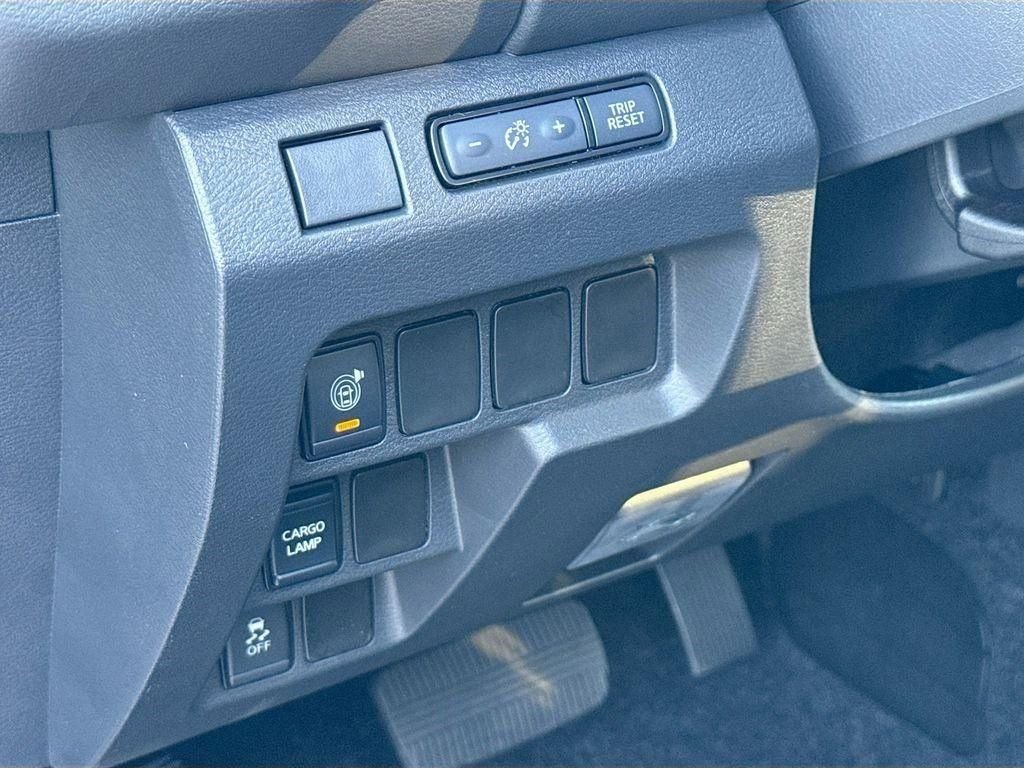 2026 Nissan Frontier SV - Photo 10