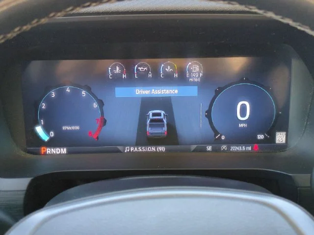 Used 2024 Black Ford XLT image 18