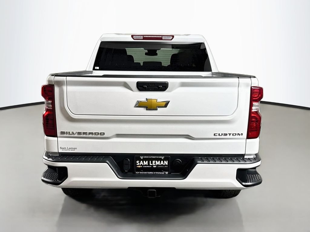 New 2026 Summit White Chevrolet Custom image 6