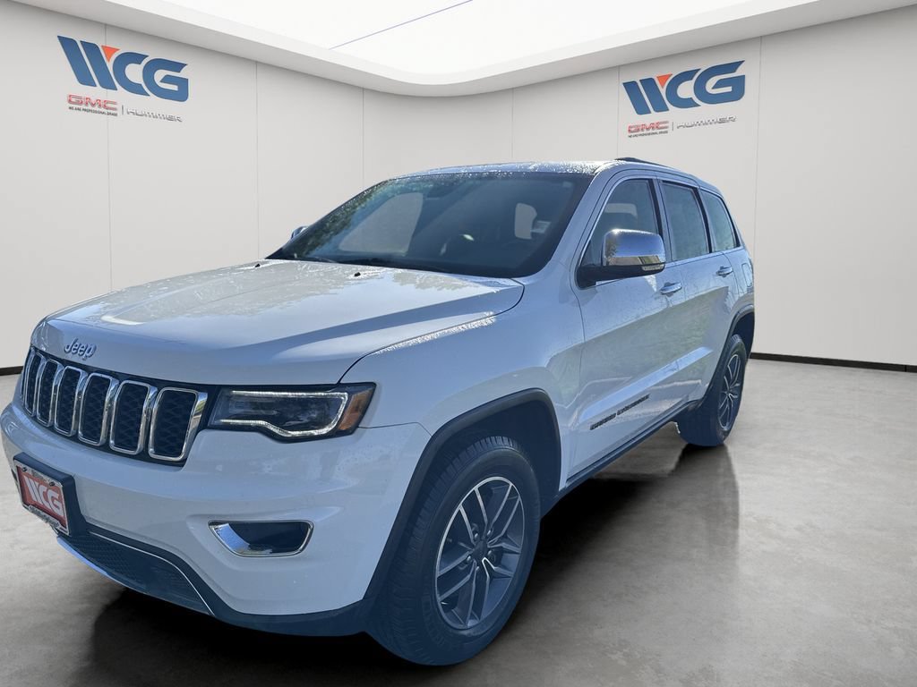 Used 2019  Jeep Limited image 7