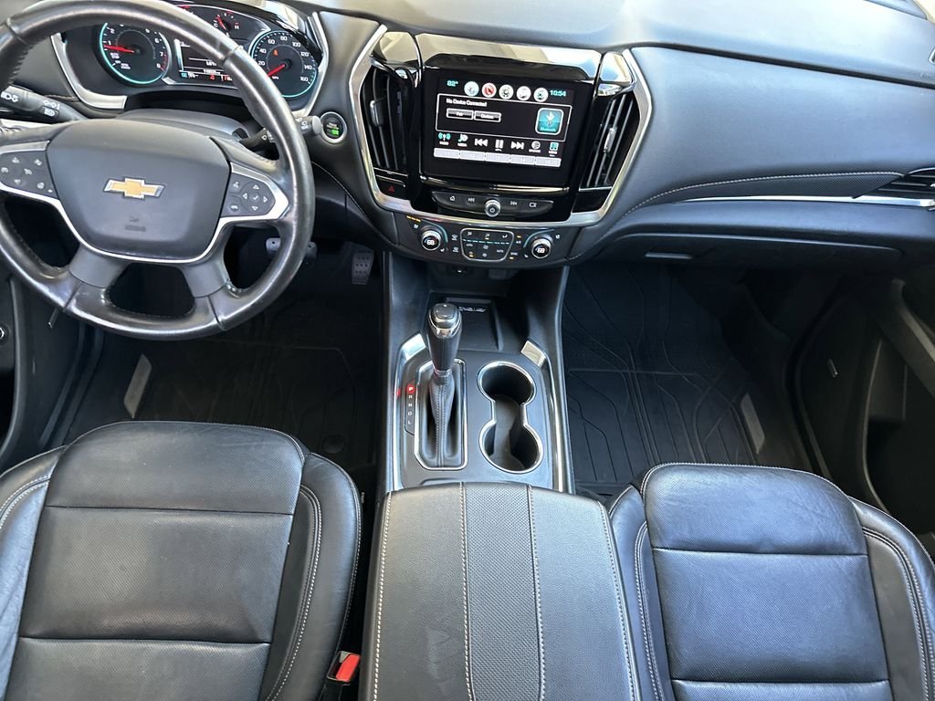 Used 2019 Beige Chevrolet Premier image 18