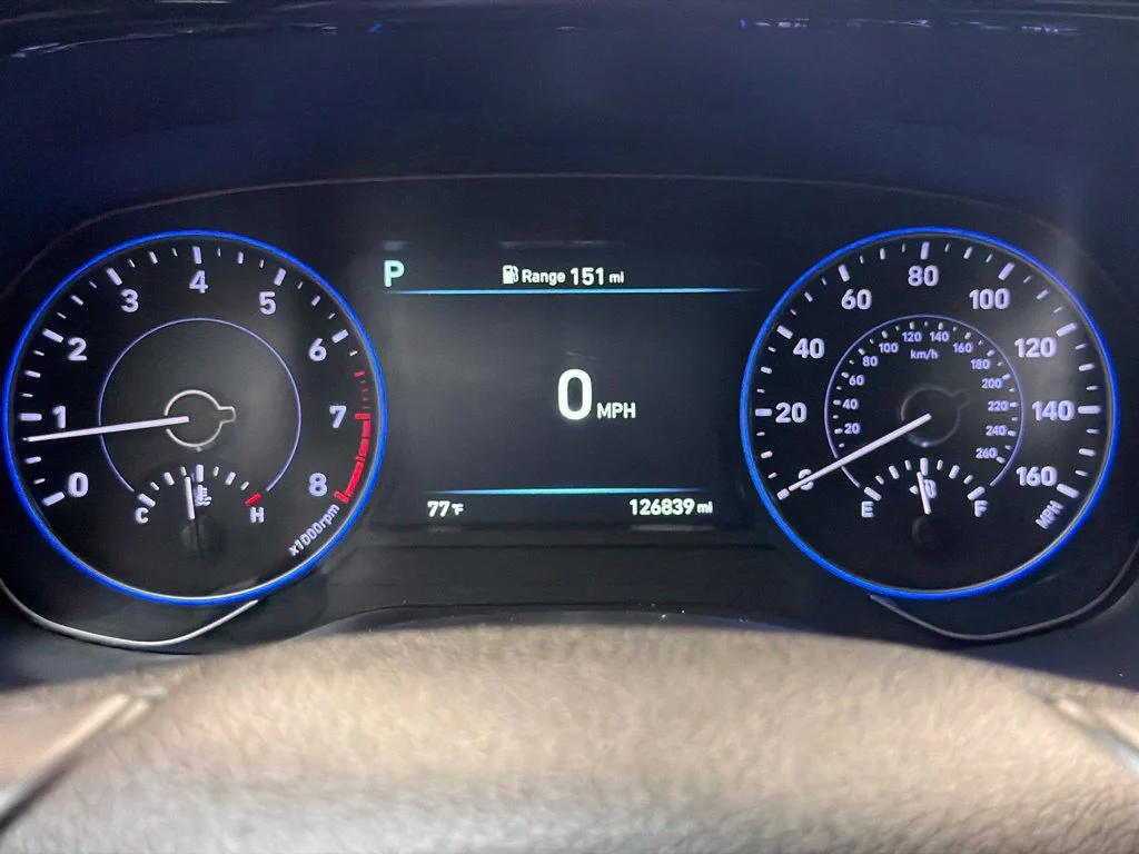 Used 2020 Sierra Burgundy Hyundai SEL image 27