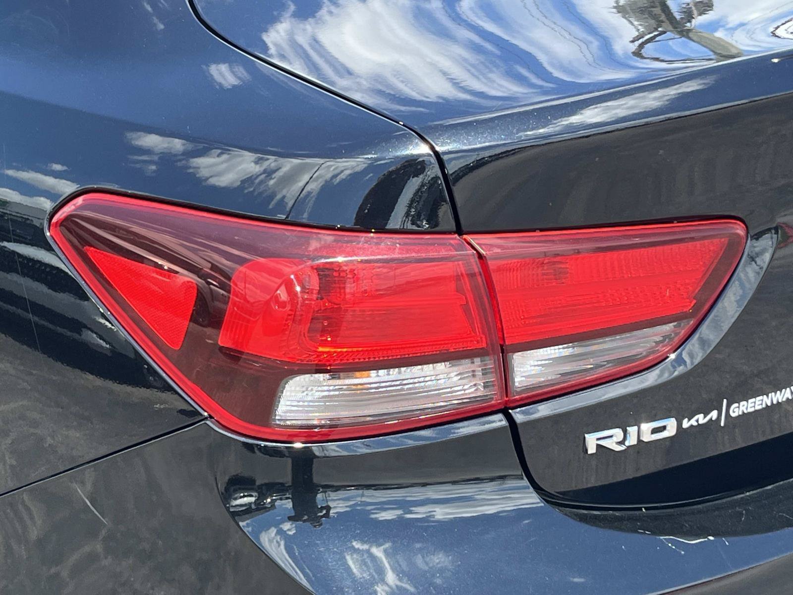 Used 2018 Aurora Black Kia LX image 37