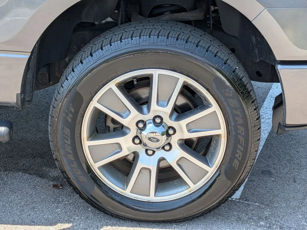 Used 2014 Gray Ford STX image 9