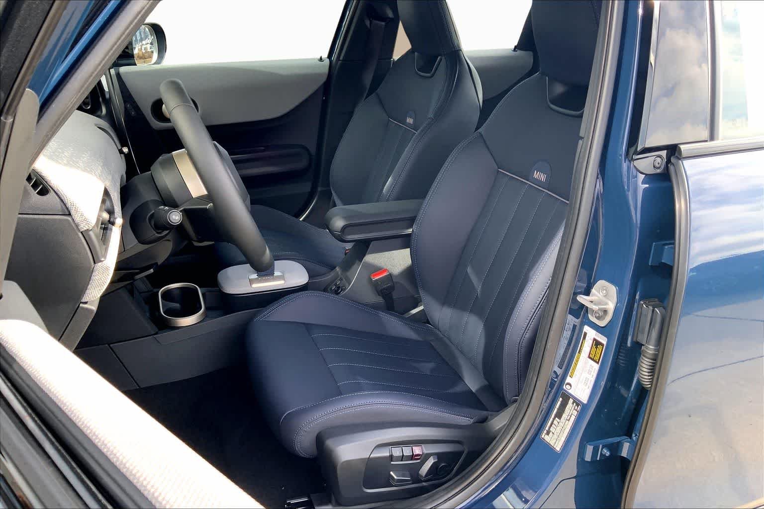 2026 MINI Hardtop 4 Door S - Photo 9
