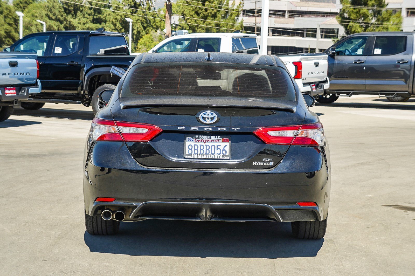 Certified Used 2018 Midnight Black Metallic Toyota Hybrid SE image 5