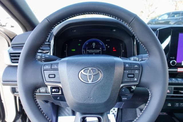 New 2026 Ice Cap Toyota  Nightshade image 15