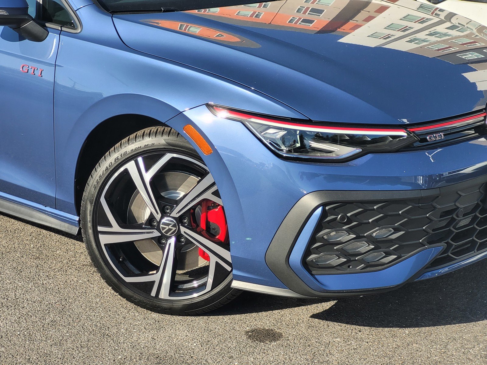 New 2026 Blue Volkswagen 2.0T SE image 3