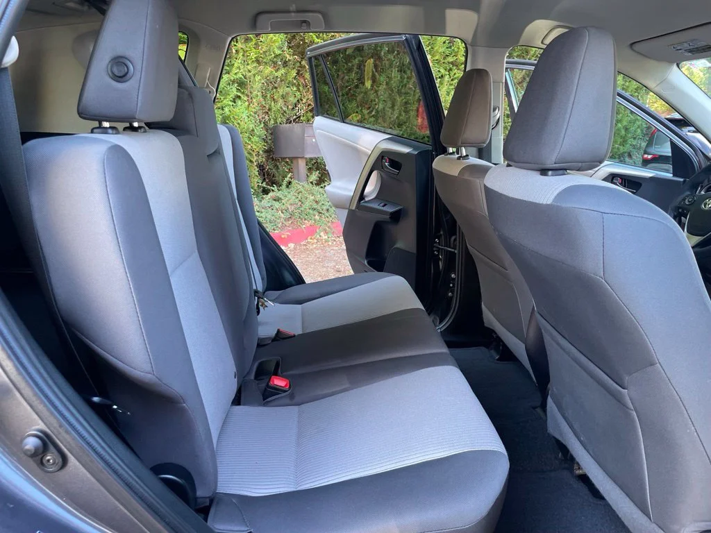 Used 2013 Magnetic Gray Metallic Toyota LE image 22