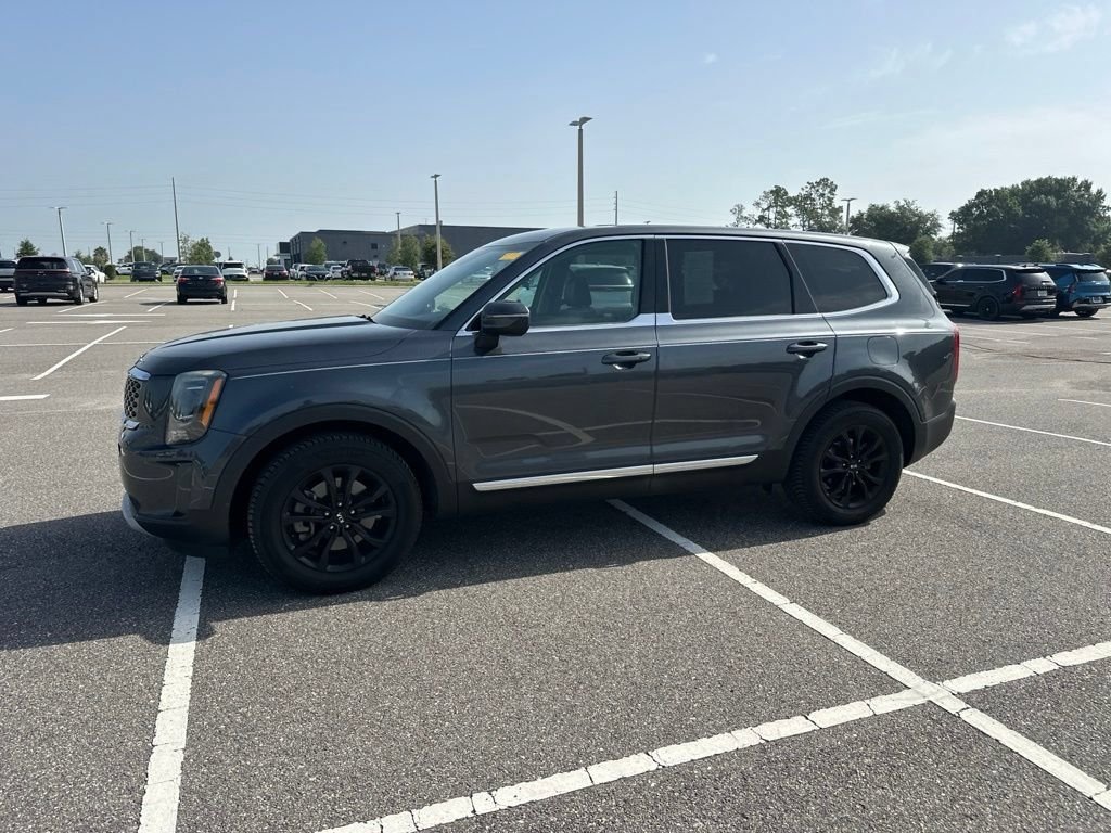 Used 2020 Gray Kia LX image 14
