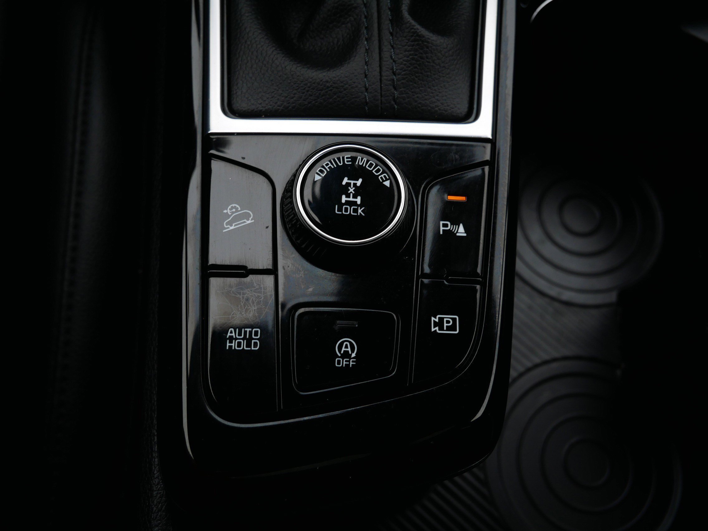 Used 2023 Gravity Gray Kia X-Line image 31