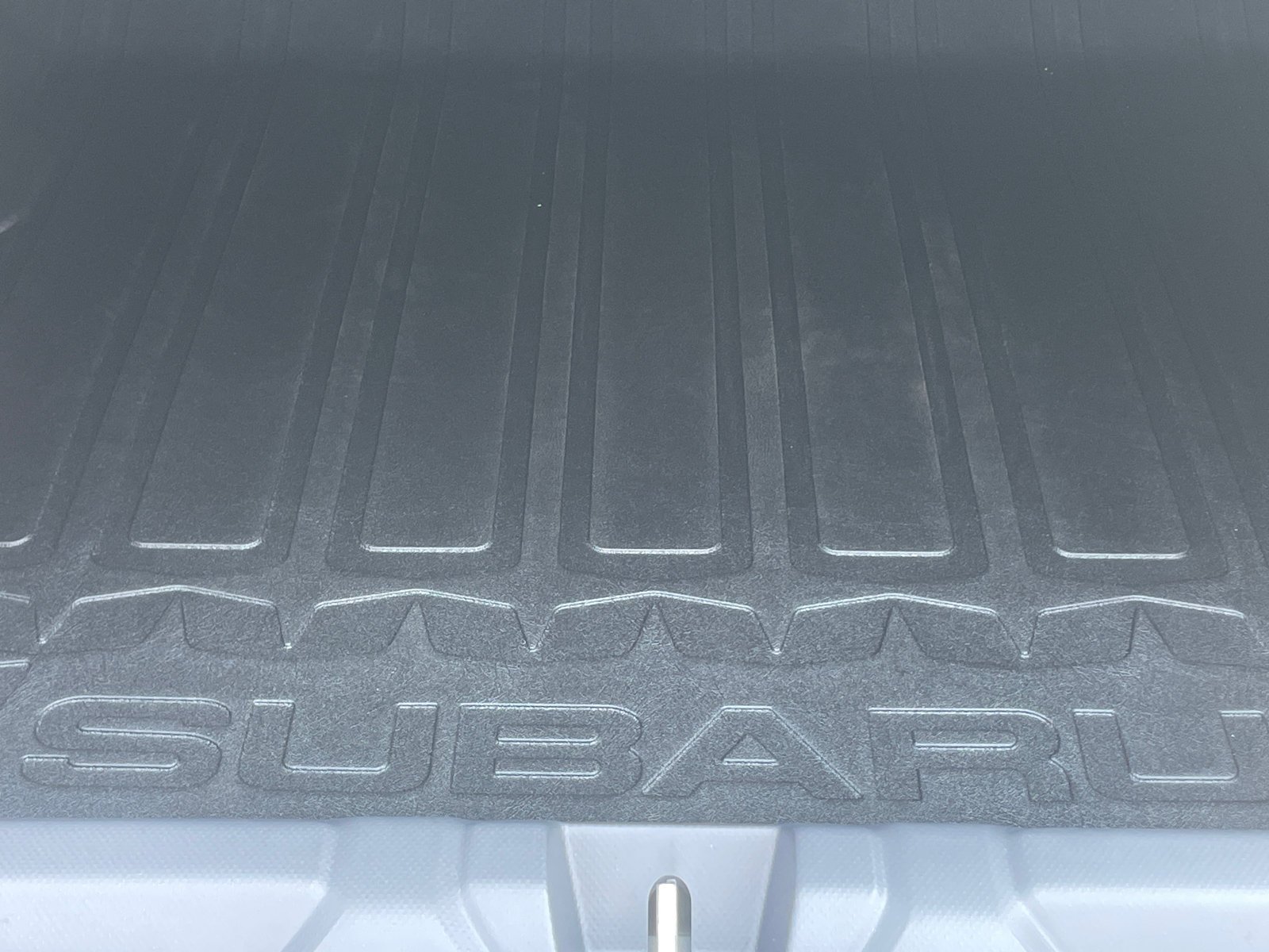 New 2026 CRYSTAL BLACK SILICA Subaru Premium image 24