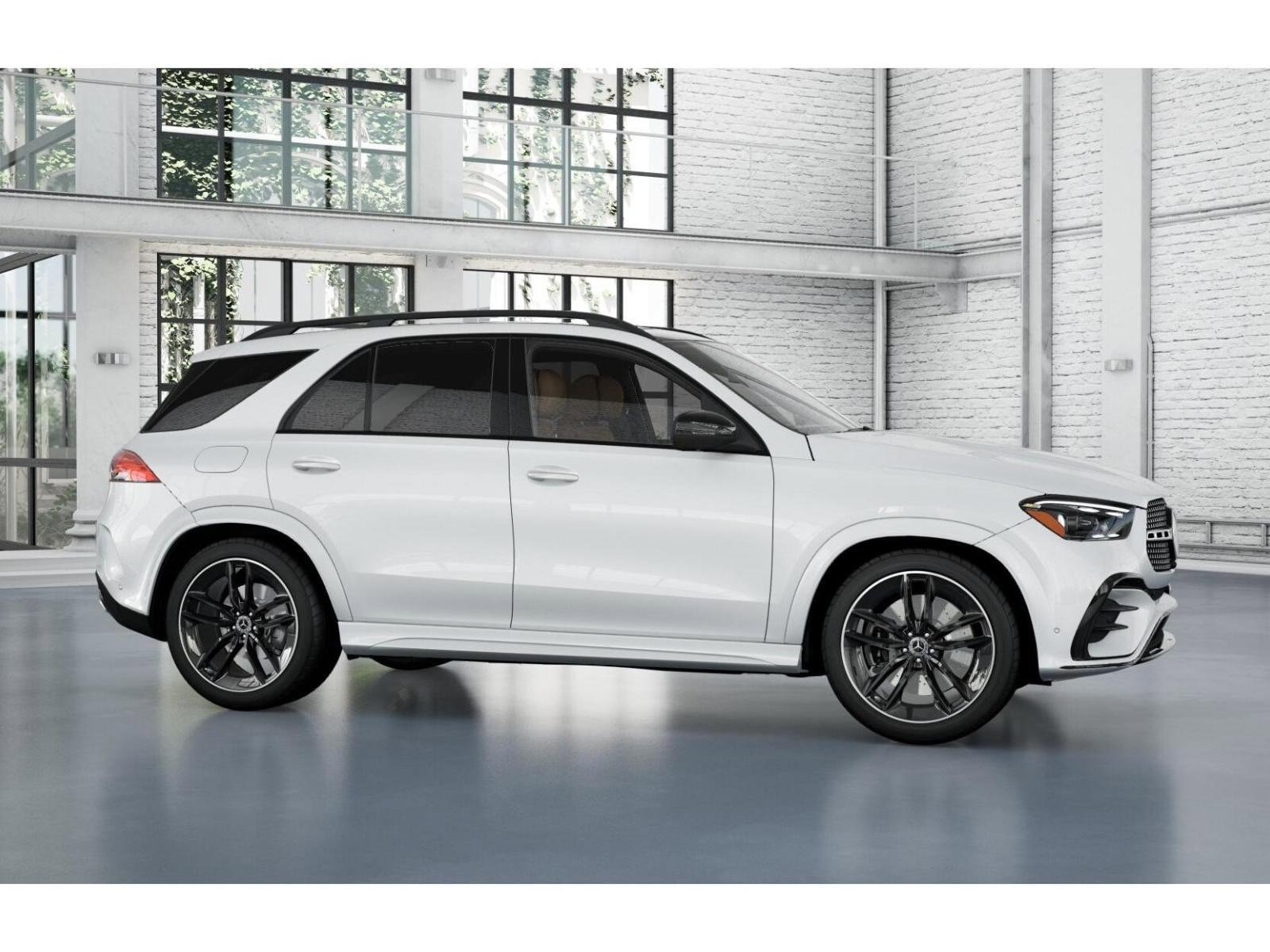 New 2026 MANUFAKTUR Moonlight White Metallic Mercedes-Benz GLE 580 4D Sport Utility 4MATIC® image 15