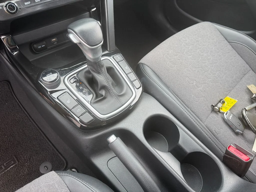Certified Used 2024 Blue Kia S image 15