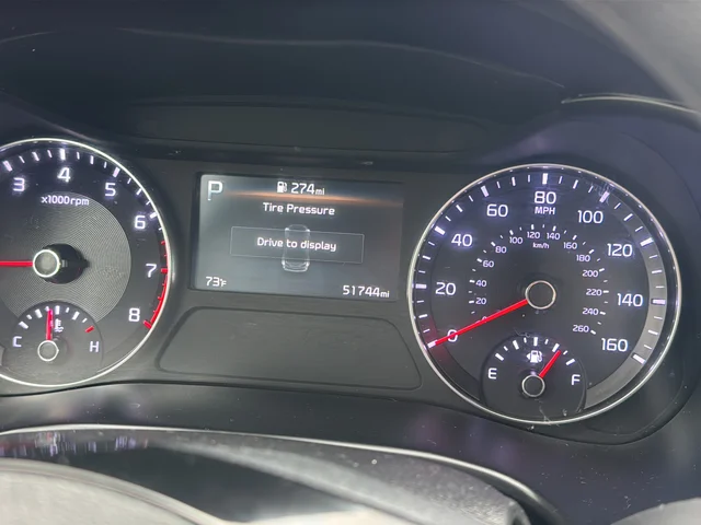 Used 2024 Gray Kia LXS image 12