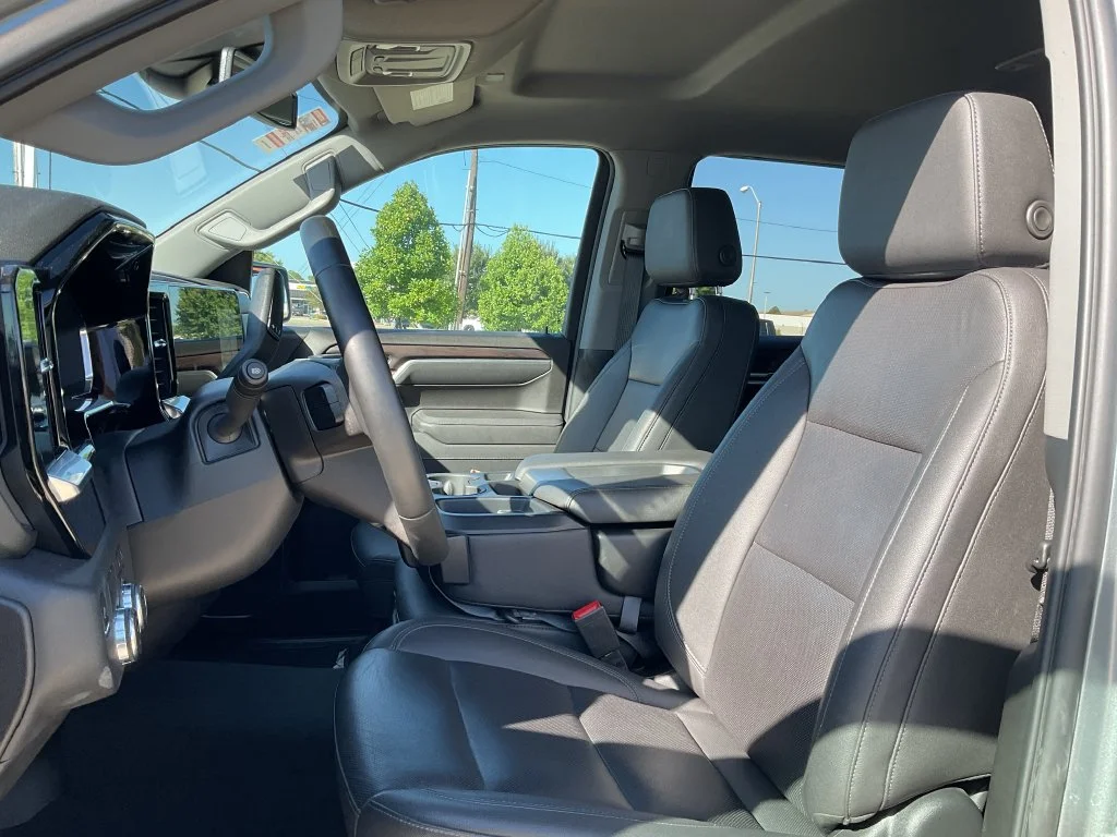 Used 2026 Silver GMC SLT image 11