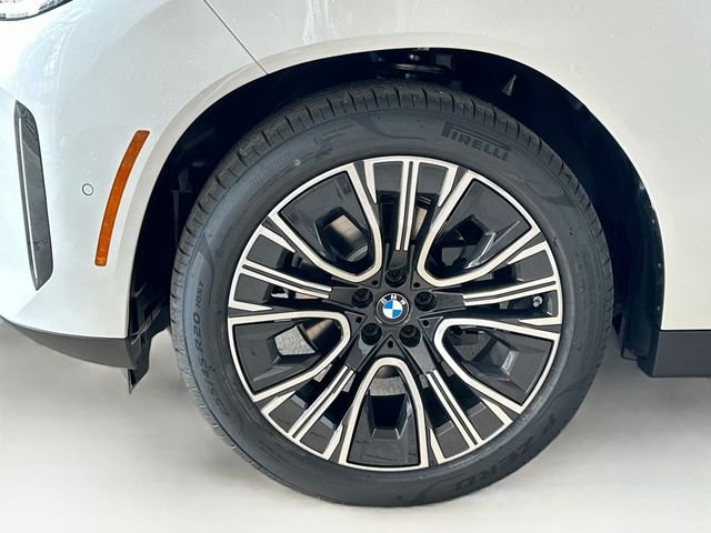 New 2026 White BMW 30 xDrive image 25