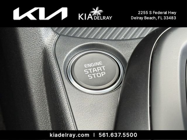 New 2026 Snow White Pearl Kia LX image 27