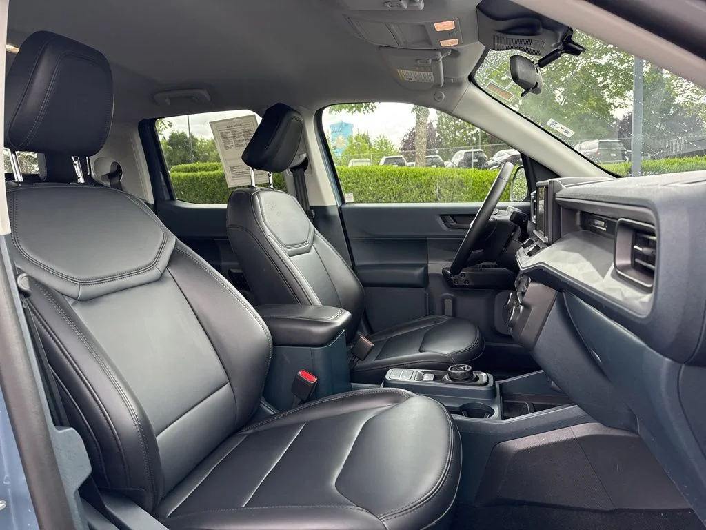 Used 2024 Azure Gray Metallic Ford Lariat image 24
