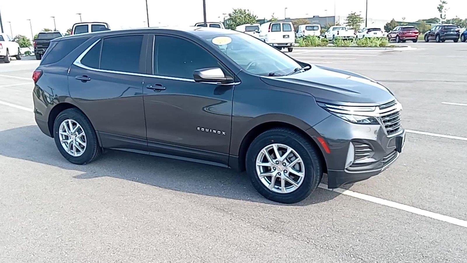 Used 2023 Chevrolet Equinox 2FL with VIN 3GNAXJEG1PS176870 for sale in Kansas City