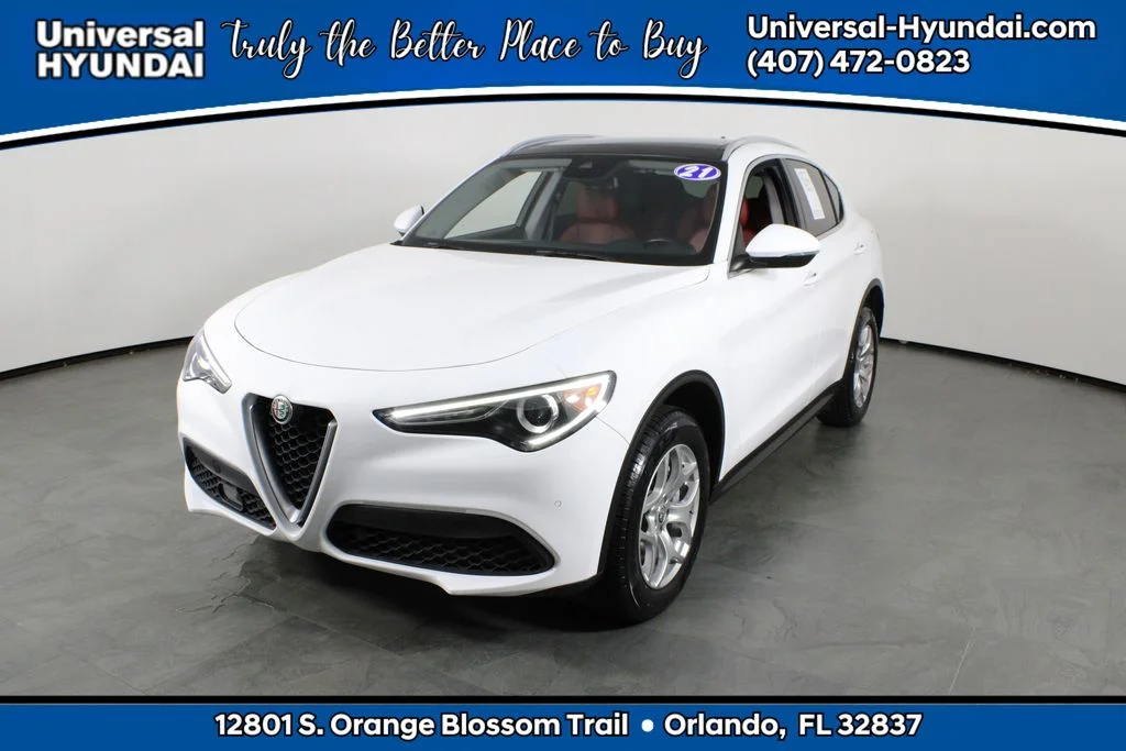 2021 Alfa Romeo Stelvio Base