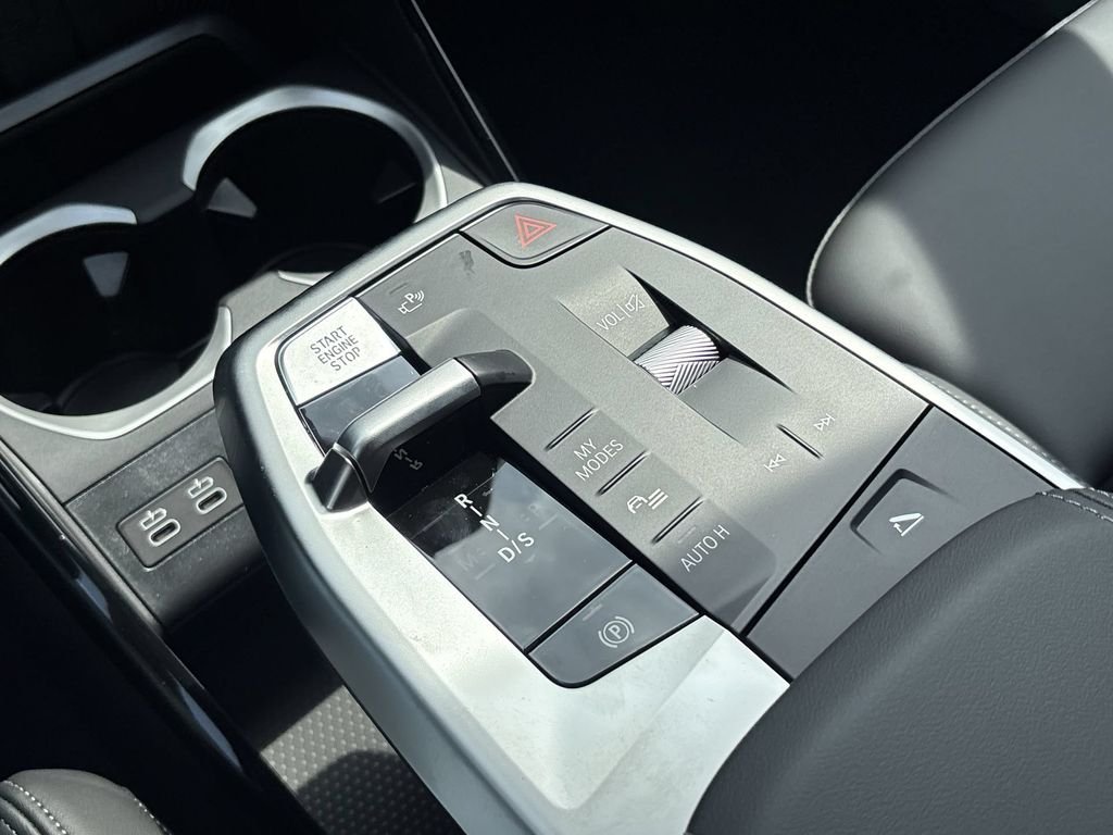 New 2026 Skyscraper Grey Metallic BMW xDrive28i image 22