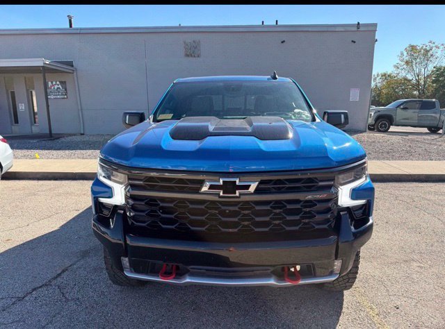Used 2023 Glacier Blue Metallic Chevrolet ZR2 image 17