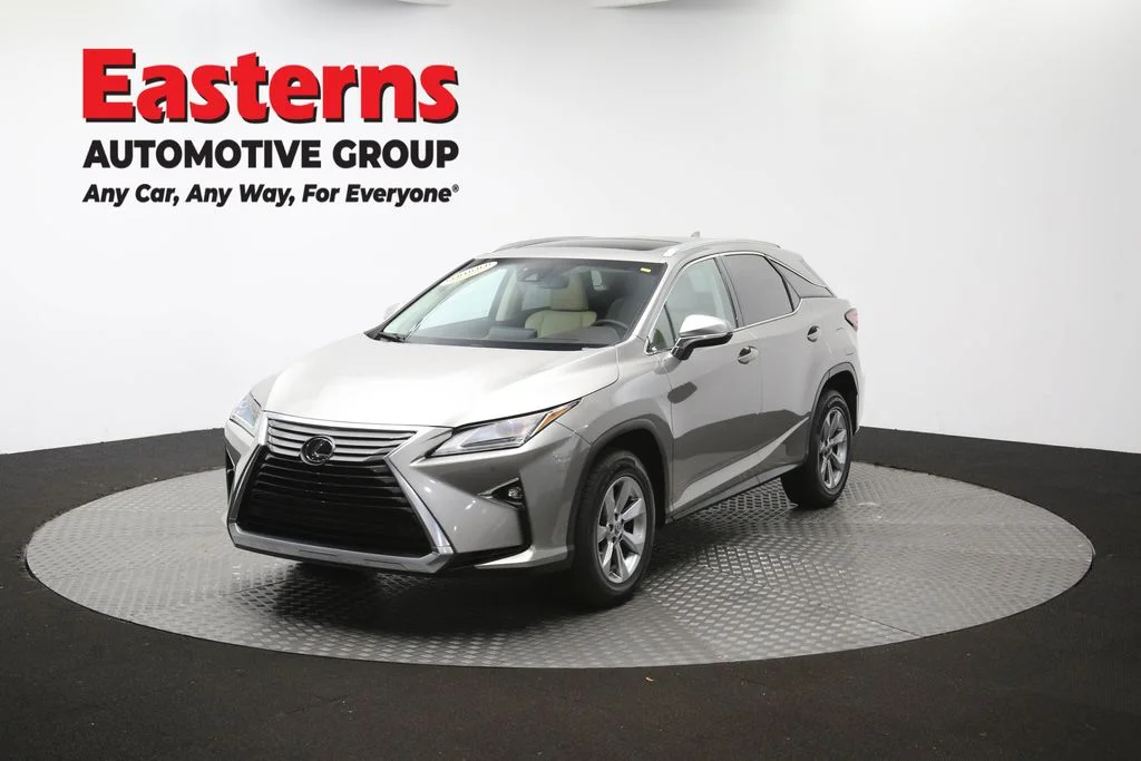 Used 2018 Silver Lexus 350 image 61