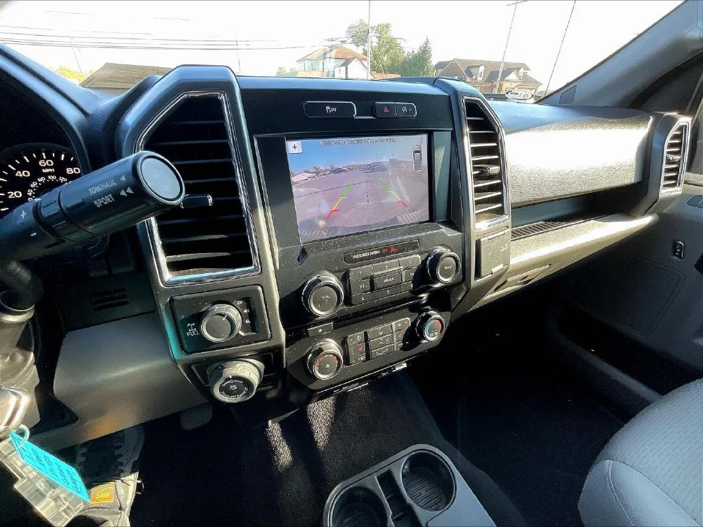 Used 2016 Gray Ford XLT image 14