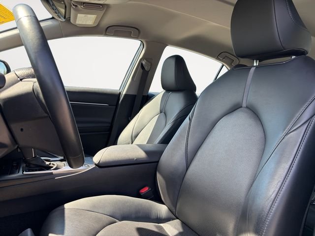Used 2024 Black Toyota XLE image 9