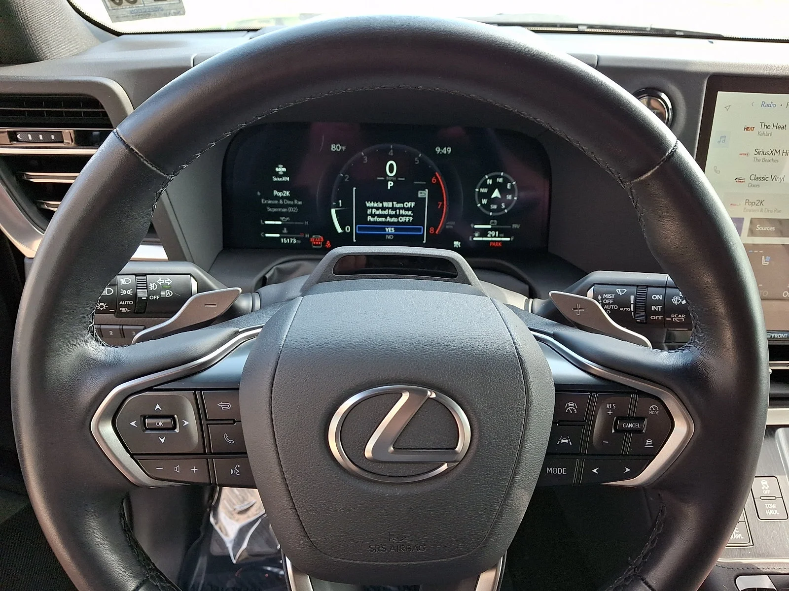 Used 2024 ATOMIC SILVER (1J7) / BLA Lexus  image 19