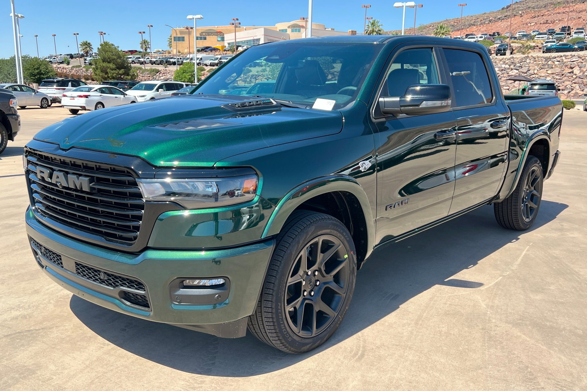 2026 RAM 1500 Laramie 4x4 Crew Cab 5'7's photo