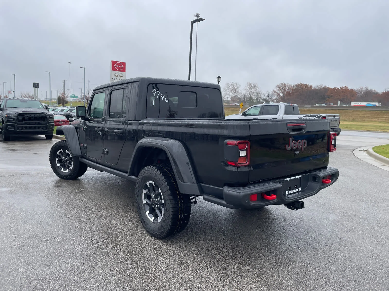 New 2026 Black Clear-Coat Exterior Paint Jeep Rubicon X image 7