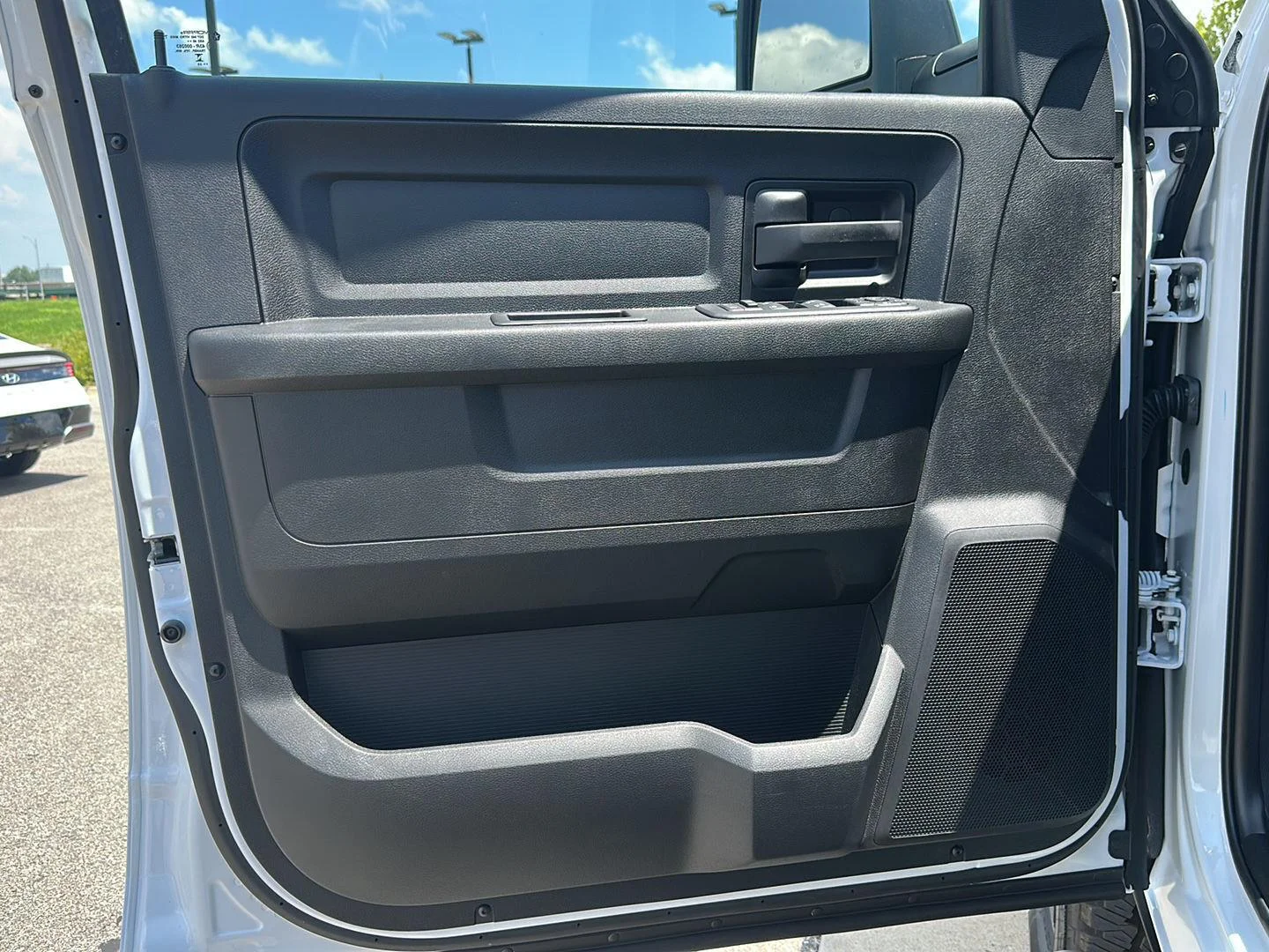 New 2026 Bright White Clearcoat Ram Black Express image 11
