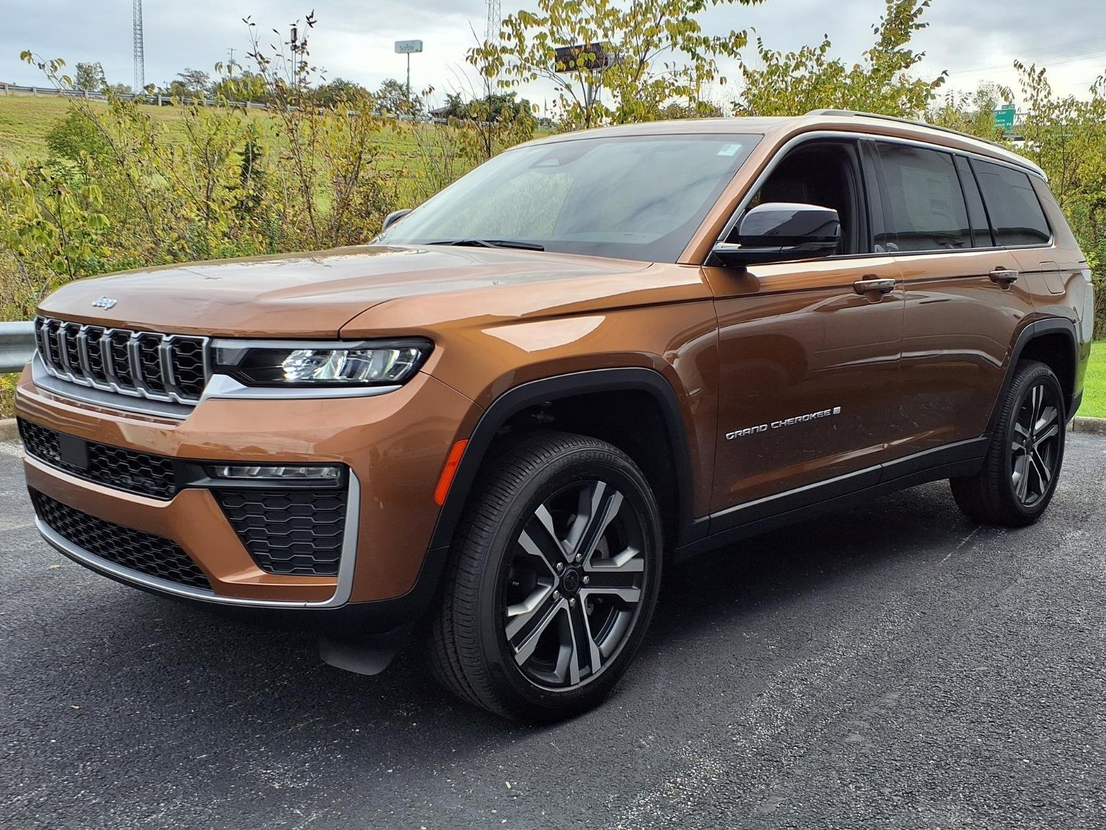 2027 Jeep Grand Cherokee L