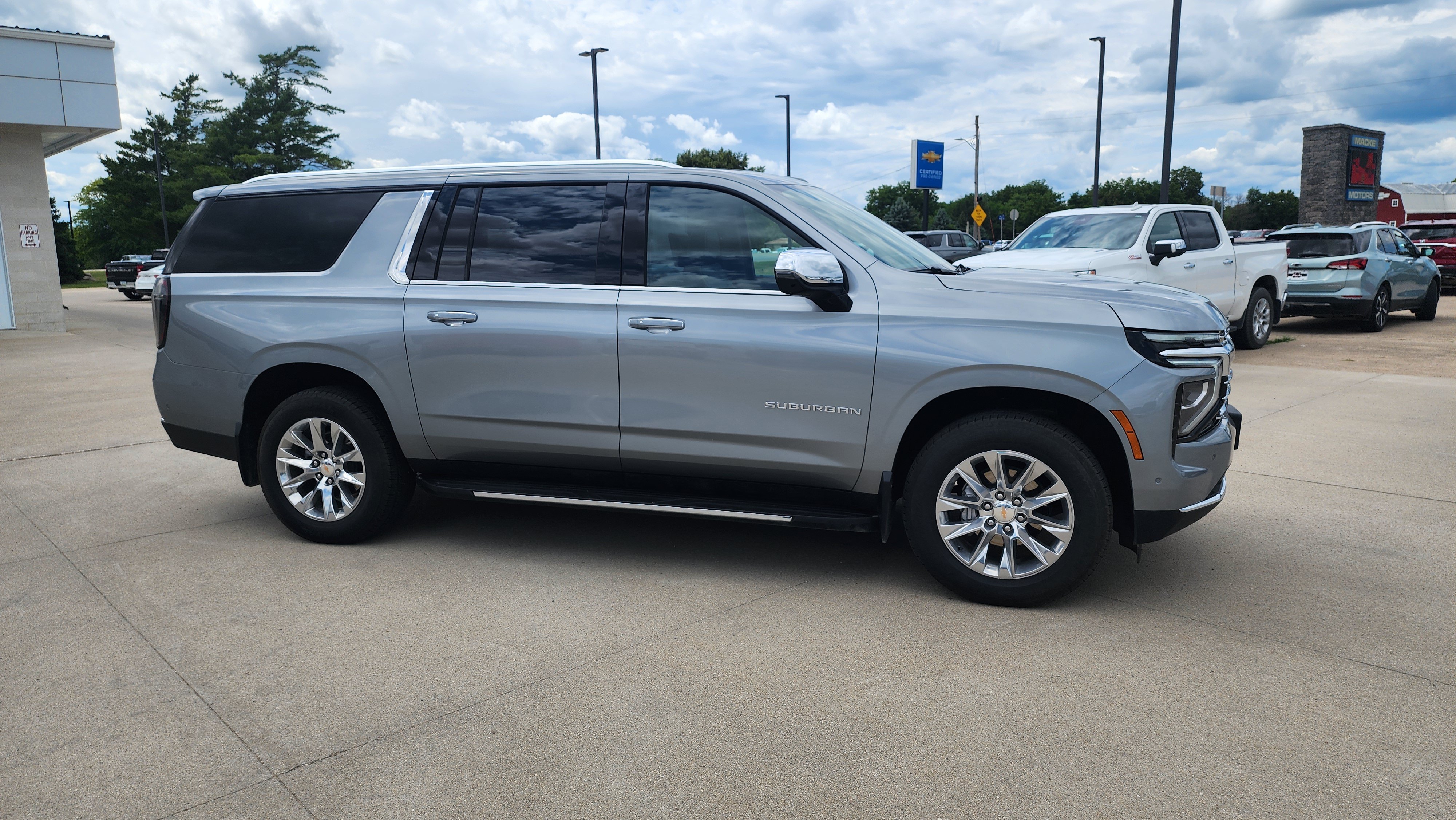 Certified Used 2025 Sterling Gray Metallic Chevrolet Premier image 4