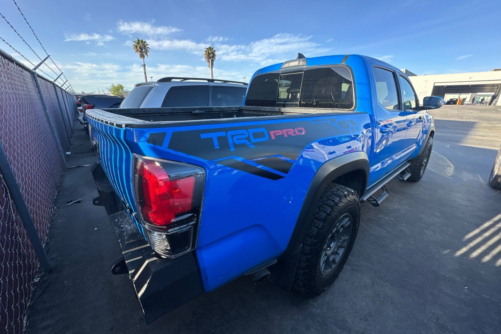 2019 Toyota Tacoma TRD Pro photo 4