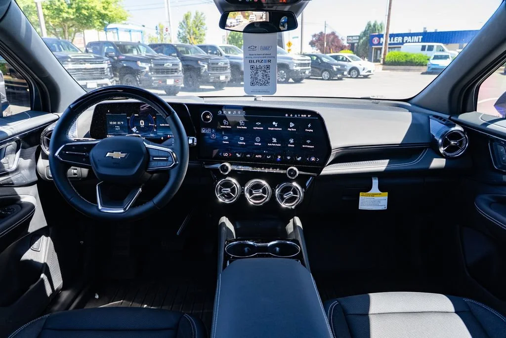 2026 Chevrolet Blazer EV LT - Photo 9