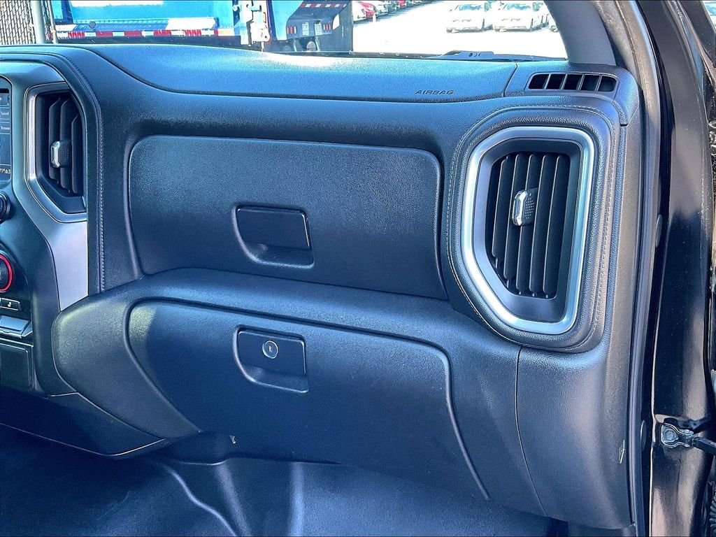 Used 2019 Black Chevrolet RST image 13