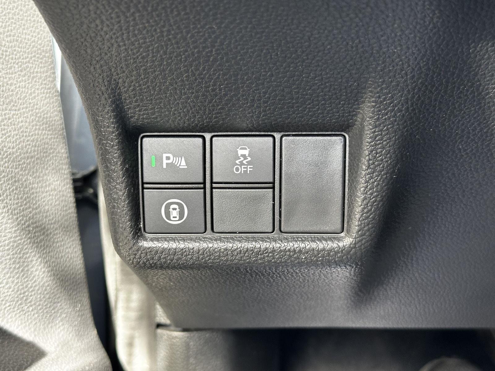 Used 2022 Sonic Gray Pearl Honda Sport Touring image 26