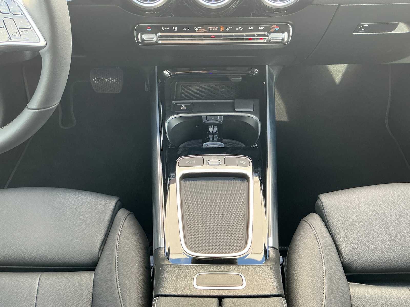 Certified Used 2026 Polar White Mercedes-Benz GLA 250 image 20